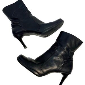 Baker’s Black Leather Heeled Booties Ankle Boots Size 9
